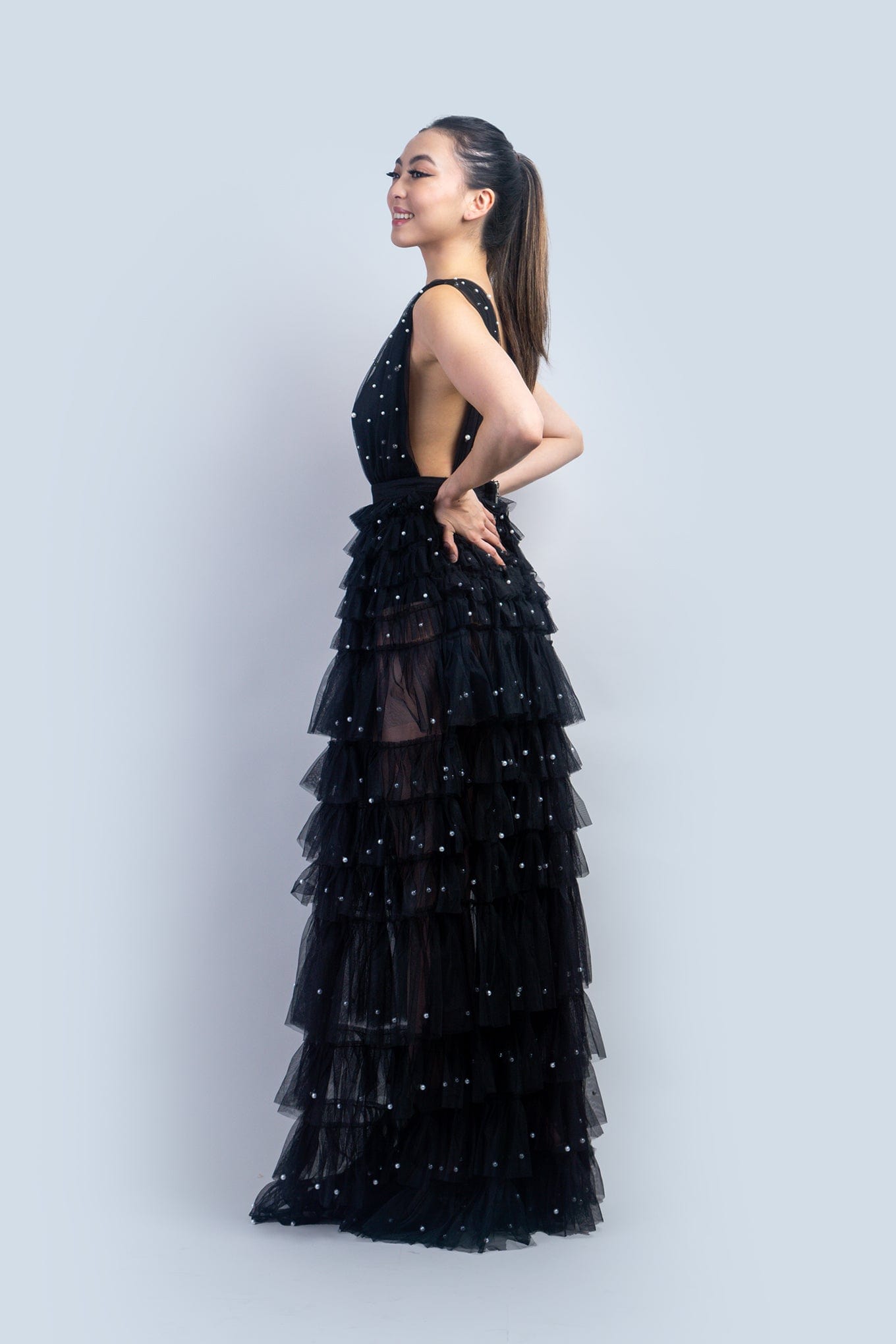 DCD DRESSES Black Deep V Tulle Ruffle Maxi Dress w/ Pearls