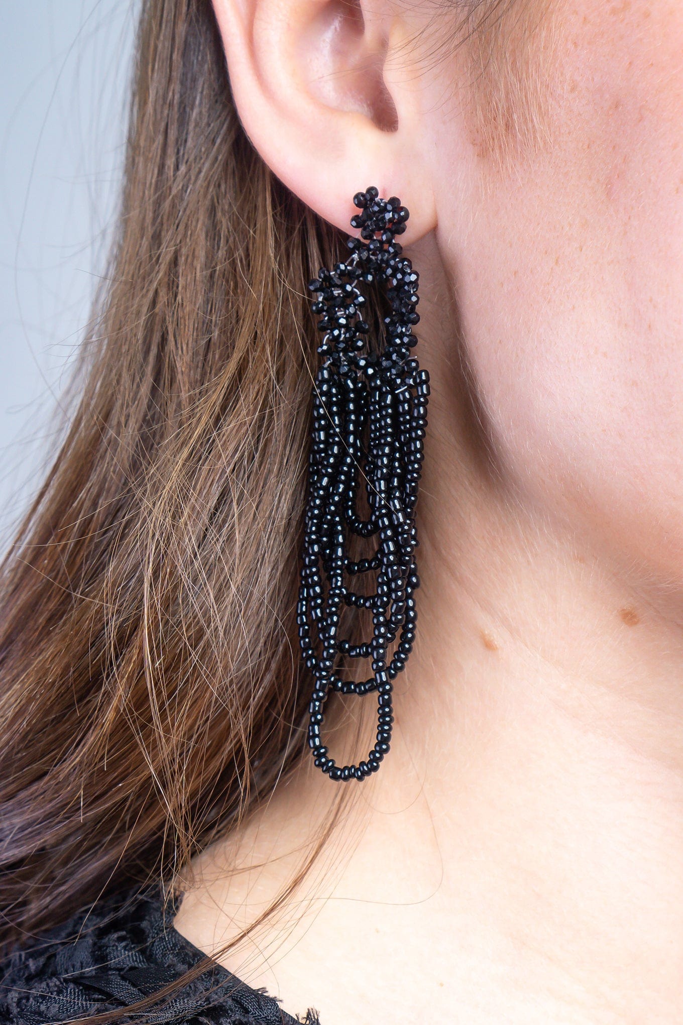 DCD EARRINGS Fashion Black Acrylic Bead Woven Tassel Earrings