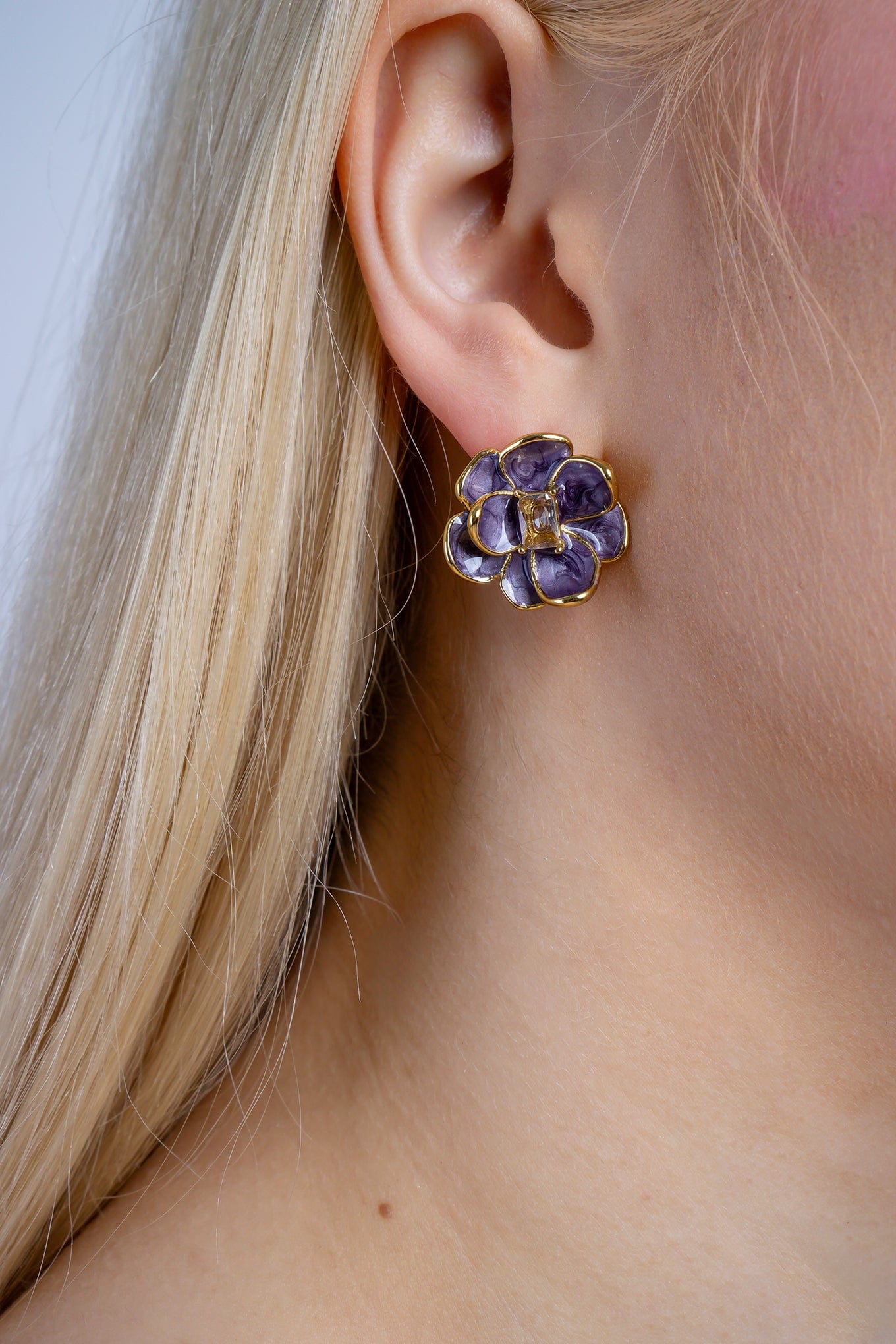 DCD EARRINGS Purple Resin Flower Earrings