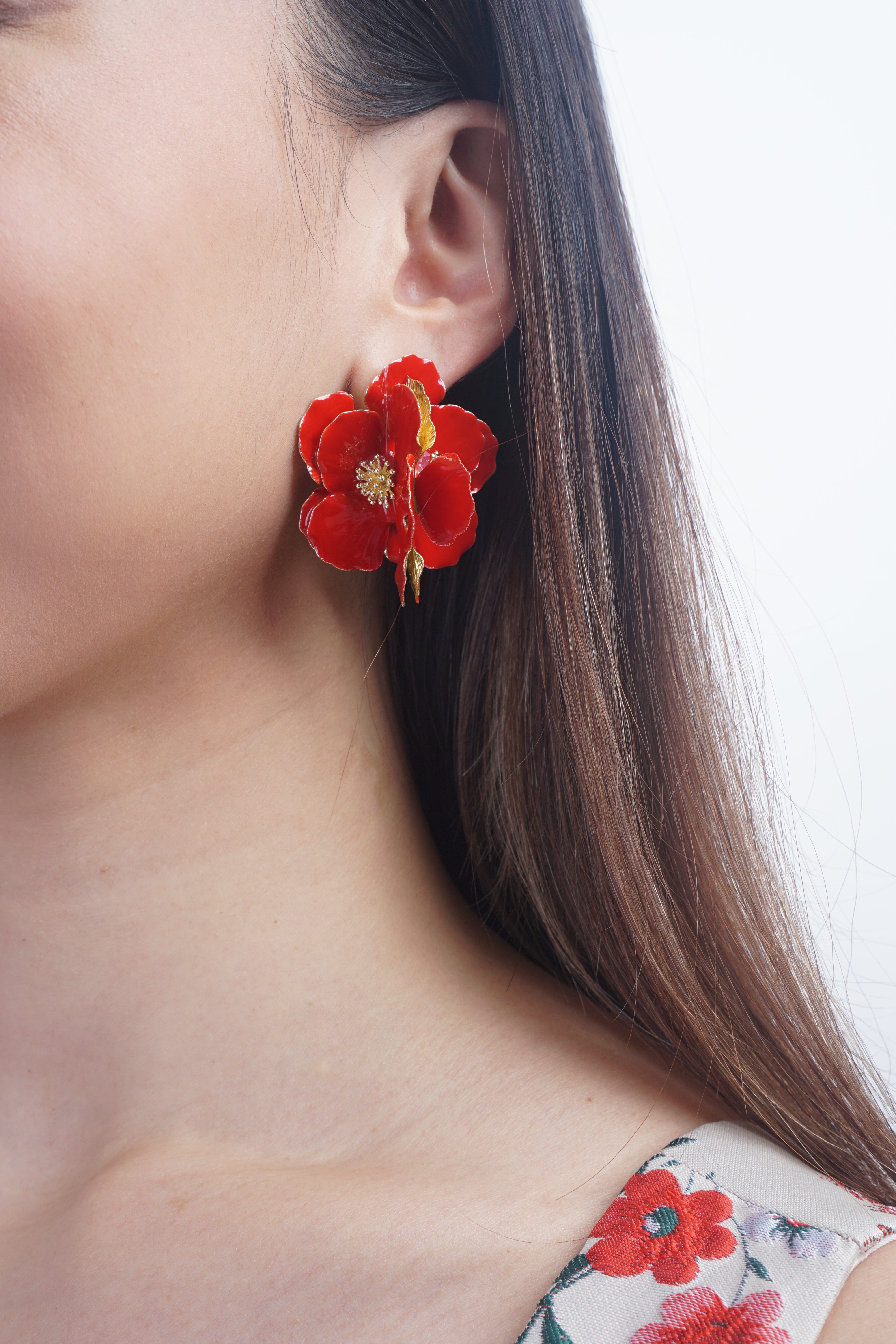 DCD EARRINGS Red Pair Alloy 3d Flower Earrings