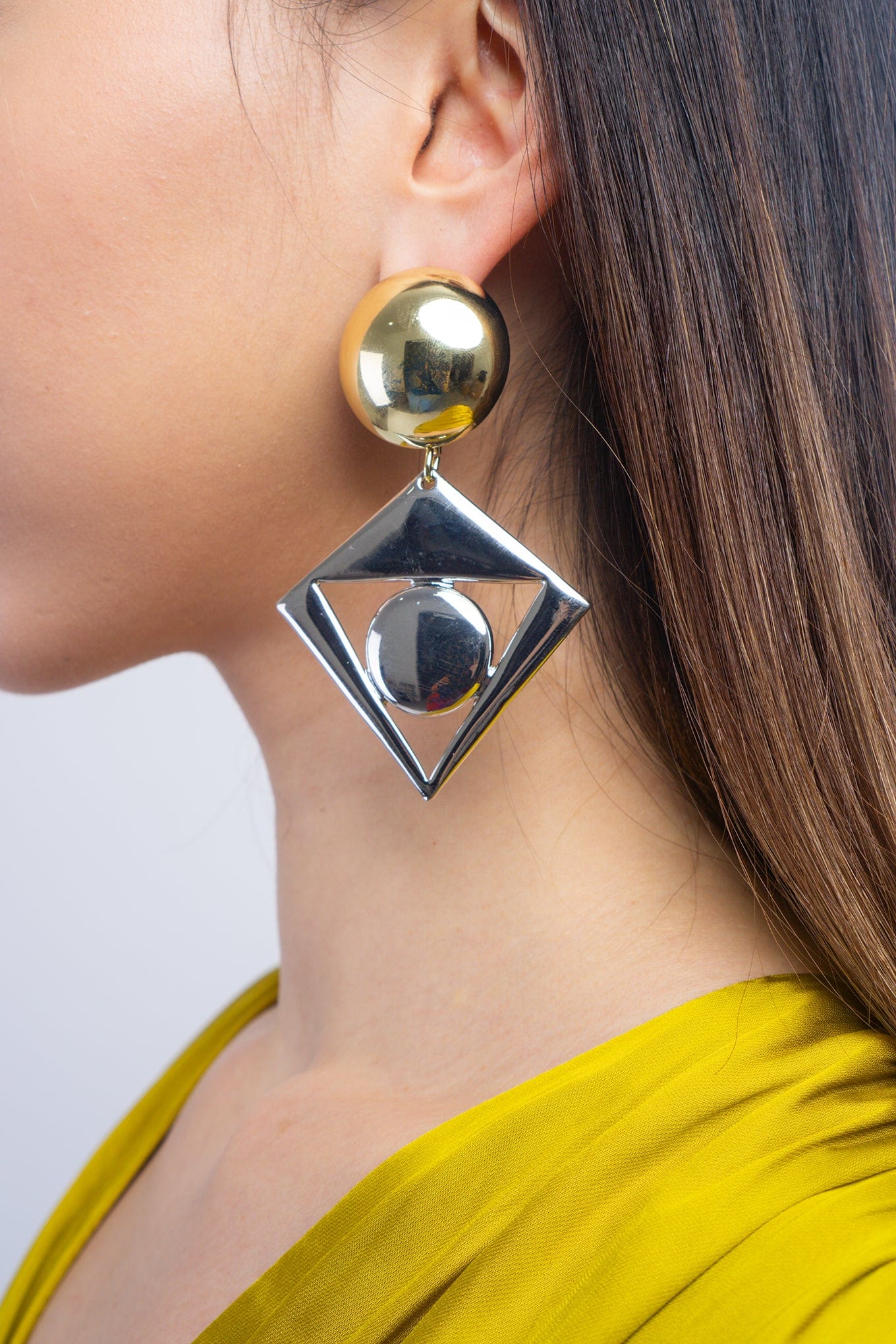 DCD EARRINGS Spherical Triangle Alloy Contrast Geometric Earrings