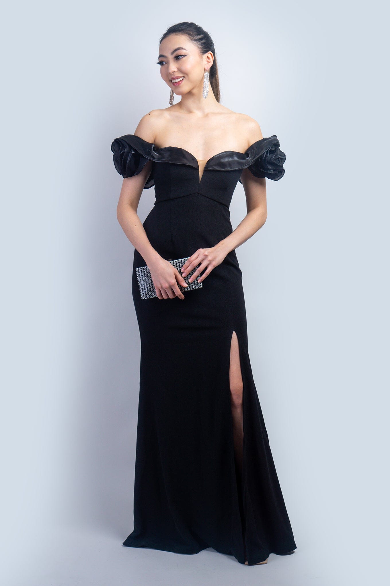 DCD Gown Black Sweetheart Rosette Shldr Gown