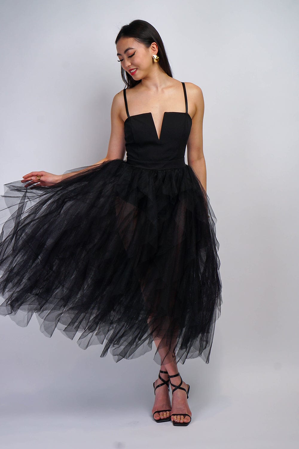 DCD Dresses Black V Ruffle Tulle Dress