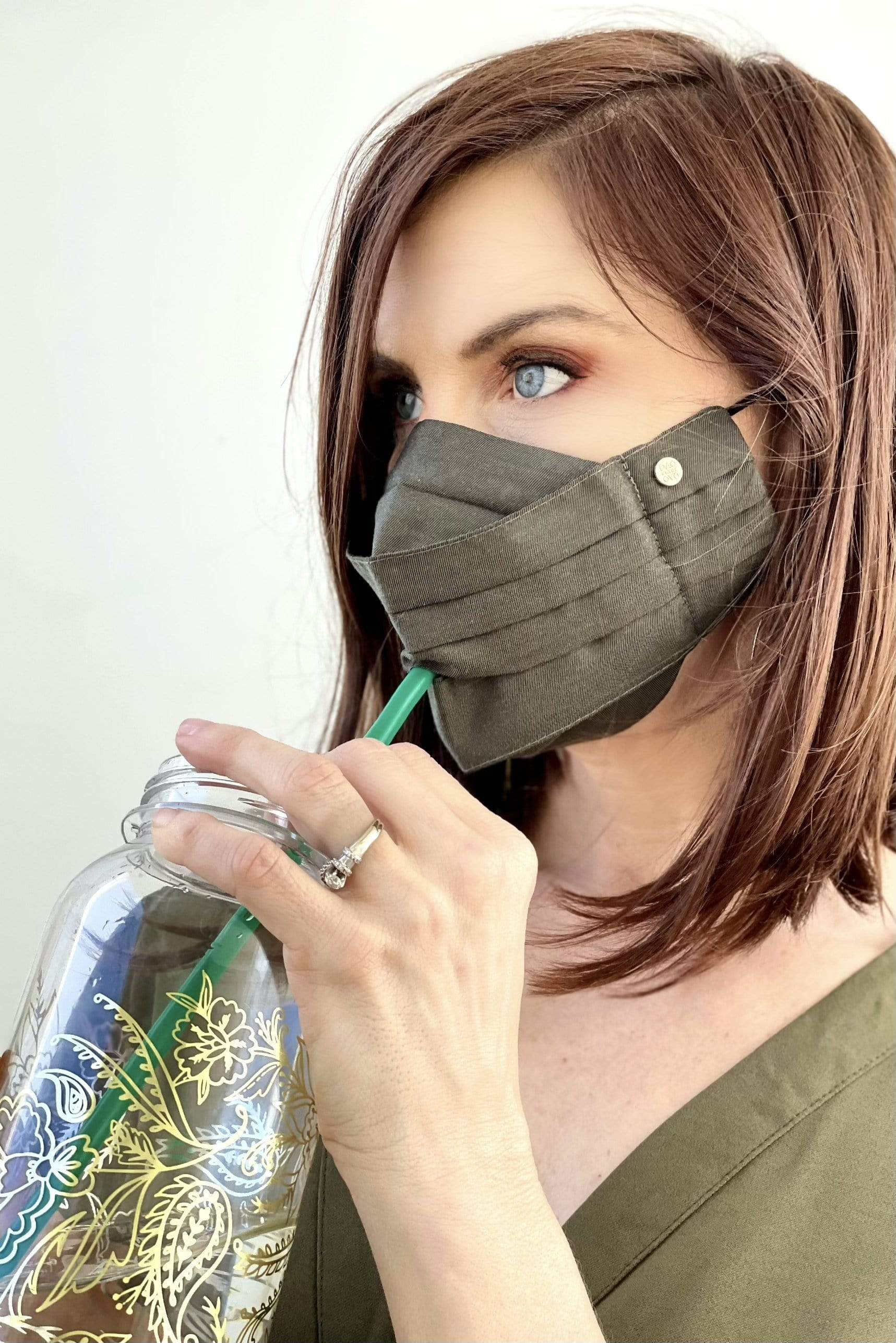 Safely Sip Face Masks Safely Sip Mask in Olive - Chloe Dao